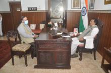 Prof. Varun Sahni, Vice-Chancellor, Goa University called on Hon'ble Governor at Raj Bhavan