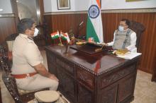 Shri Mukesh Kumar Meena, Director General of Police called on Hon'ble Governor at Raj Bhavan