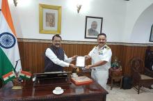 Shri Himanshu Nautiyal, DIG, Coast Guard called on Hon'ble Governor at Raj Bhavan