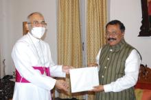 Archbishop Filipe Neri Ferrao called on Hon'ble Governor at Raj Bhavan