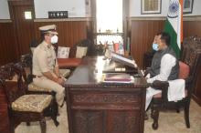 Shri Parmaditya, IPS, Deputy Inspector General of Police, Goa Police called on Hon'ble Governor at Raj Bhavan