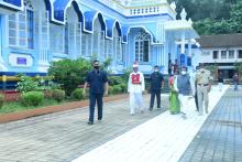 Hon'ble Governor and First Lady Smt. Rita Sreedharan visited Shree Mangesh temple at Mangeshi