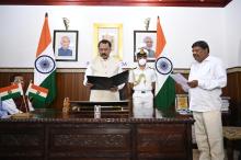 Hon’ble Governor administered the oath of MLA & Protem Speaker to Shri Ganesh Gaonkar at Raj Bhavan.