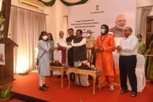 Hon’ble Governor inaugurated the programme of disbursement of financial assistance under Discretionary Grants to patients undergoing dialysis treatment and service NGOs at Raj Bhavan