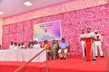 Hon'ble Governor interacted with Sarpanch and Members of Betki-Khandola, Verem-Vaghurme, Volvoi, Querim, Tivrem-Orgaon, Bhoma-Adoln and Veling Priiol in a function organised at Betki-Khandola Panchayat and disbursed financial aid to Dialysis patients