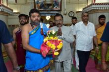 As part of 'Goa Sampurna Yatra', Hon'ble Governor visited Ponda Taluka. Hon'ble Governor visited Shree Navadurga temple at Madkai and offered prayers.