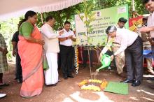 Vanamahotsav celebratIons at Raj bhavan