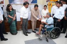 HON'BLE GOVERNOR INTERACTED WITH SARPANCHAS AND MEMBERS OF VILLAGE PANCHAYATS OF CALANGUTE AND SIOLIM CONSTITUENCY AND DISBURSED FINANCIAL AID TO THE DIALYSIS/CANCER PATIENTS.