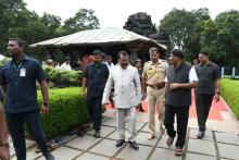 HON'BLE GOVERNOR VISITED SHREE MAHADEV TEMPLE FOR BLESINGS AND PRAYERS