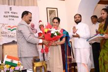 On occasion of Azadi Ka Amrit Mahotsav,Hon’ble Governor felicitated eminent persons/writers of Konkani,Marathi and Sanskrit, Ms.Shraddha Garad,Sahitya Akademi Yuva Puraskar Awardee,Shri Damodar Maujo Jnanpith Awardee, Dr.Anuja Joshi and Prof. Dnyaneshwar 