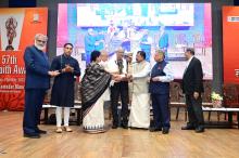 Hon'ble Governor in the presence of Hon'ble Minister of Art&Culture Shri Govind Gaude, Lyricist Shri Gulzar, President of Jnanpith Trustee Justice Shri Vijender Jain presented 57th Jnanpith Award to Eminent Konkani Writer Shri.Damodar Mauzo