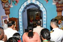 Hon'ble Governor alongwith First Lady visited Devaki Krishna Temple, Chorao