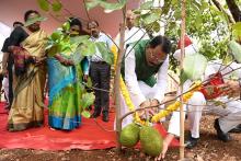 Raj Bhavan Goa organised Jackfruit Festival at New Durbar Hall graced by the presence of three Governors, Hon’ble Governor of Telangana Dr. Tamilisai Soundararajan, Hon’ble Governor of Bihar Shri Rajendra Arlekar and Hon’ble Governor of Goa.