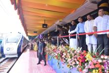 Hon'ble Governor attended flagged off the Vande Bharat Express train through video conferencing from Margao to Mumbai.