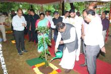 Vanmohatasava celebrated at Raj Bhavan