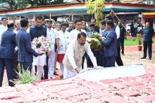 Hon’ble Governor paid floral tributes to martyrs on the occasion of Goa Revolution Day at Azad Maidan, Panaji