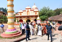 Hon’ble Governor visited Lamgao to see the Kaavi Art, Shree Sharvani Temple Darshan and felicitation by Devasthan Committee, Shree Hanuman Temple, Heritage house of  Shri Anand Dessai to see Kaavi art and interaction with Media and Prominent persons.  