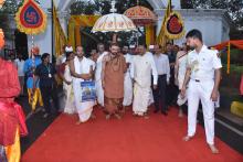 Hon'ble Governor Attended function of Honouring of Jagadguru Sri Sri Sri Bharathi Tirtha Mahaswamiji from Sri Sri Sri Jagadguru Shankaracharya Mahasamsthanam Dakshinamnaya Sri Sharad Peetham, Srigeri at New Darbar Hall, Raj Bhavan.  