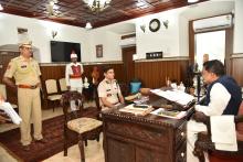 Shri. Alok Kumar, IPS, DGP, Goa Police Called On Hon'ble Governor At Raj Bhavan. 