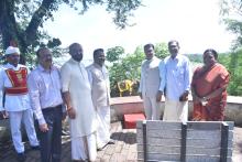 Hon’ble Governor, Hon’ble Chief Minister, First Lady Adv. (Smt.) Reetha Sreedharan and other Dignitaries Garlanded Baobag tree aged 500 years outside main gate of Raj Bhavan.